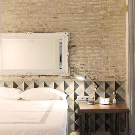 Architecture & Design Home In Triana Севиля Екстериор снимка